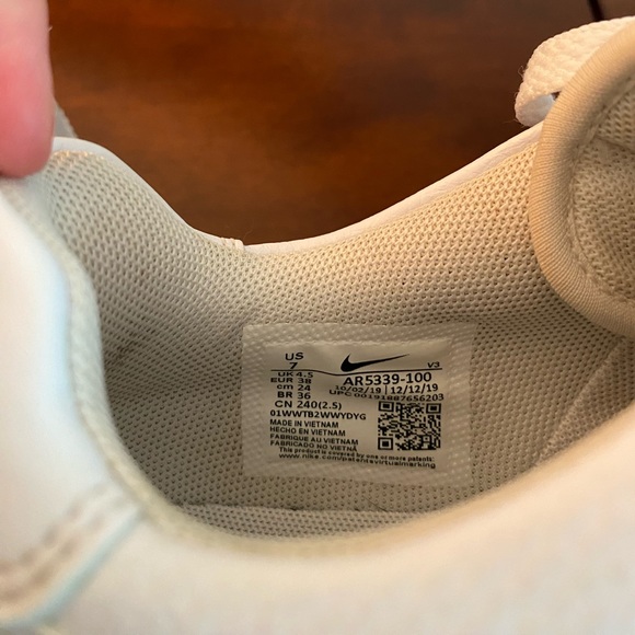 Nike Air Force Ones - Picture 5 of 5